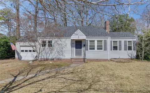 1120 Tallwood St, Norfolk, VA 23518