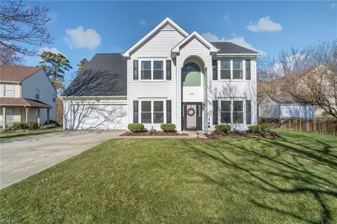 6240 Burbage Acres Dr, Suffolk, VA 23435