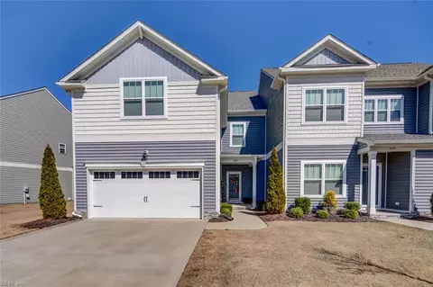 605 Clarion Ln #605, Chesapeake, VA 23320