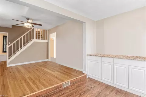 6368 Partridge St, Norfolk, VA 23513