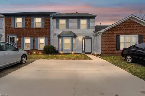 1663 Sword Dancer Dr, Virginia Beach, VA 23454