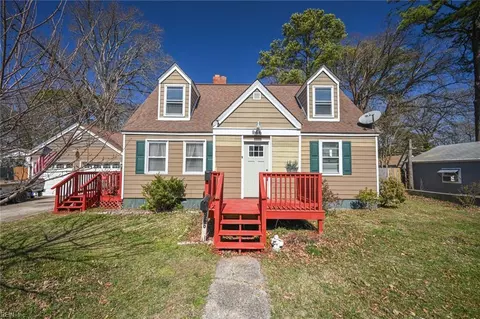 966 Lena St, Norfolk, VA 23518