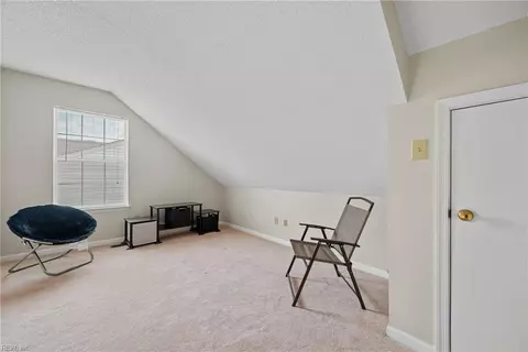 115 Kincaid Ln, Hampton, VA 23666 photo 17