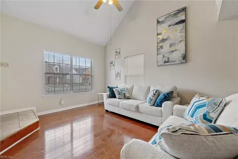 115 Kincaid Ln, Hampton, VA 23666 photo 7
