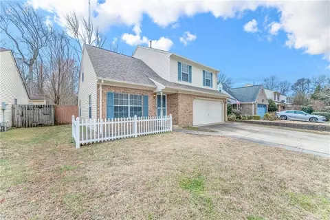 115 Kincaid Ln, Hampton, VA 23666 photo 2