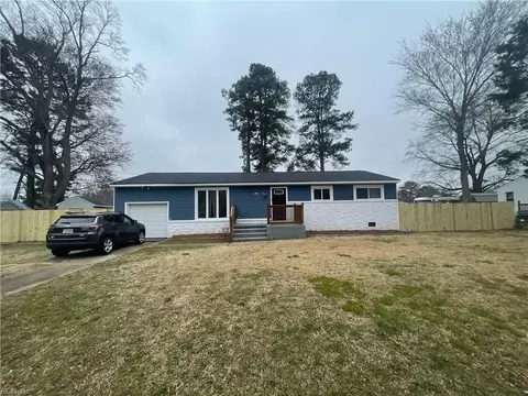 2725 N Nansemond Dr, Suffolk, VA 23435