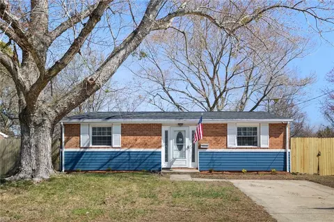 1202 Hale Dr, Hampton, VA 23663