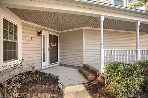 118 Spoon Ct, Yorktown, VA 23693
