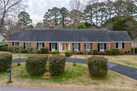 1103 Ditchley Rd, Virginia Beach, VA 23451