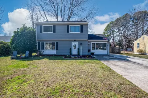 523 Helm Dr, Newport News, VA 23602