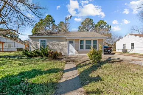 603 Renn Rd, Hampton, VA 23663