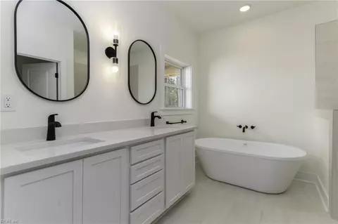 18101 Foxfire Trl, Windsor, VA 23487 photo 8