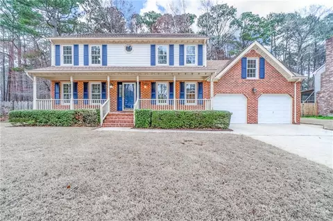 4812 Phoenix Dr, Chesapeake, VA 23321
