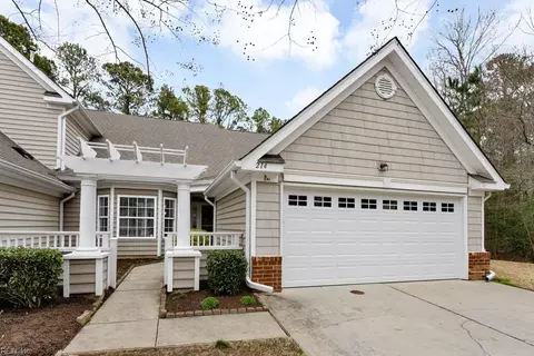 214 Cove Ter, Carrollton, VA 23314