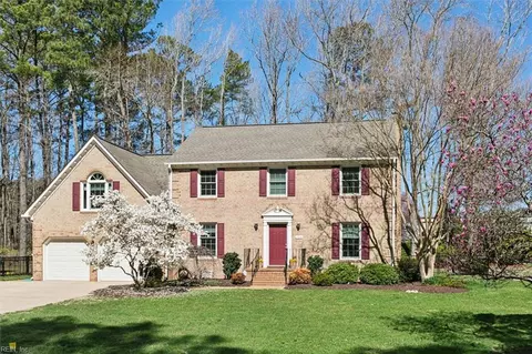 108 Elm Lake Way, Yorktown, VA 23693