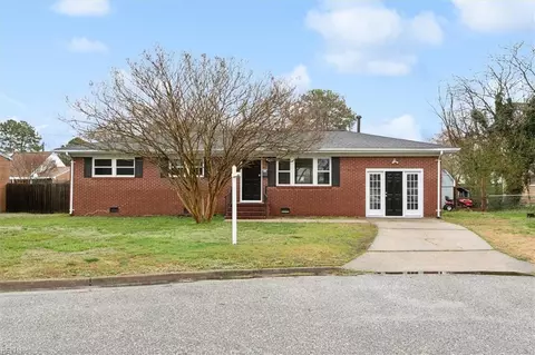 111 Basswood Dr, Newport News, VA 23601