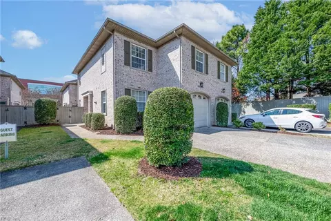 1125 Chancellor Walk Ct, Virginia Beach, VA 23454