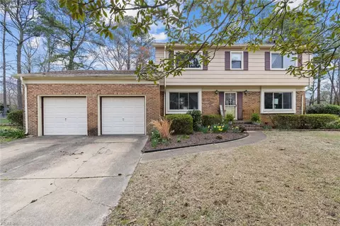 712 Queen Elizabeth Dr, Virginia Beach, VA 23452