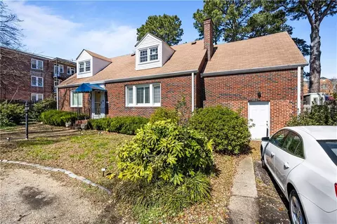1612 Claud Ln, Norfolk, VA 23505 photo 2