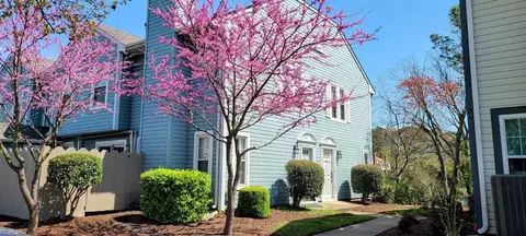 118 Seaside Ln, Virginia Beach, VA 23462