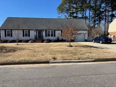 612 Warren Ave, Chesapeake, VA 23322