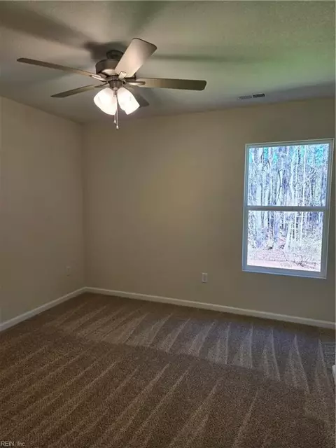 1075 Scenic Blvd, Chesapeake, VA 23322 photo 24