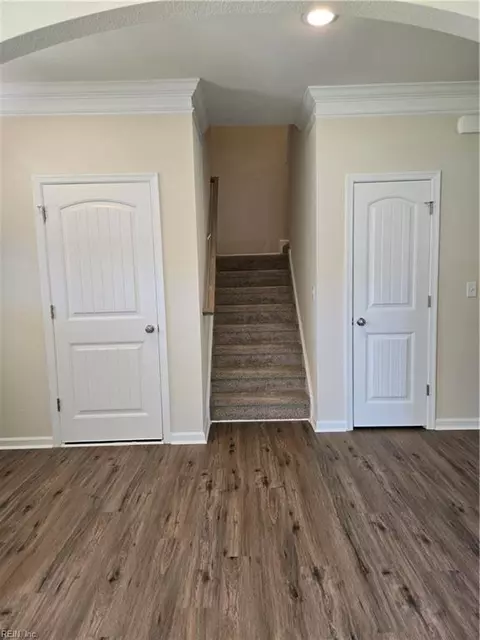 1075 Scenic Blvd, Chesapeake, VA 23322 photo 14