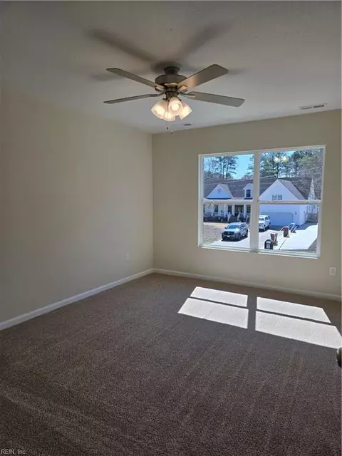 1075 Scenic Blvd, Chesapeake, VA 23322 photo 26