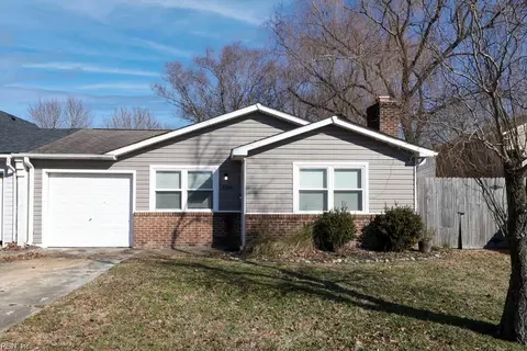 3364 Woodburne Dr, Virginia Beach, VA 23452