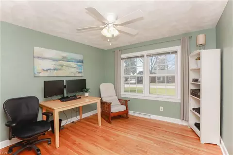 905 Talbot Dr, Smithfield, VA 23430 photo 19