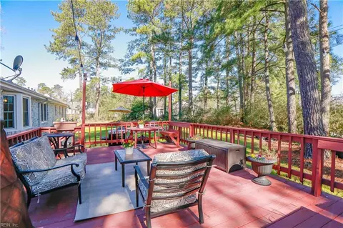 905 Talbot Dr, Smithfield, VA 23430 photo 27