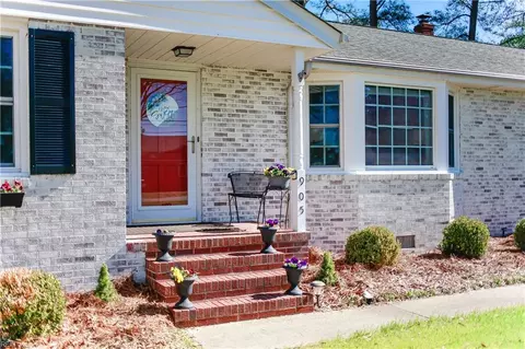 905 Talbot Dr, Smithfield, VA 23430 photo 4