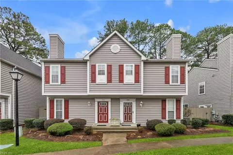 554 Englehard Dr, Virginia Beach, VA 23462
