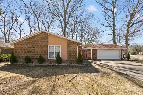 1038 Clipper Dr, Hampton, VA 23669