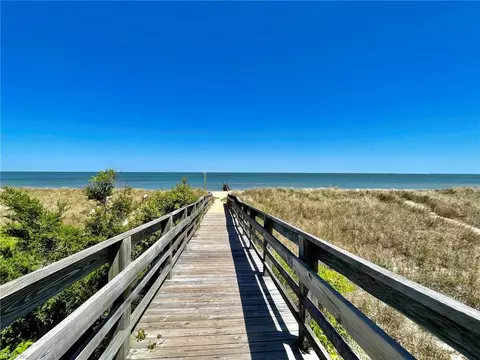 View/Area - 1425 Ocean View E Ave #7, Norfolk, VA 23503 photo 1 of 4