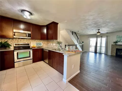 Kitchen - 1425 Ocean View E Ave #7, Norfolk, VA 23503 photo 1 of 7