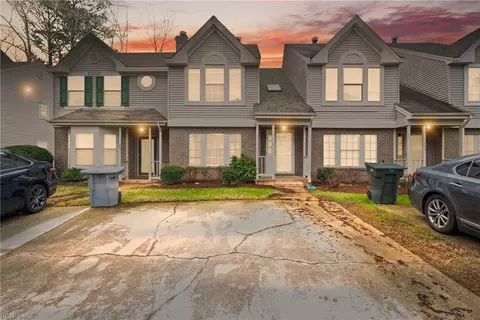 171 Corwin Cir, Hampton, VA 23666