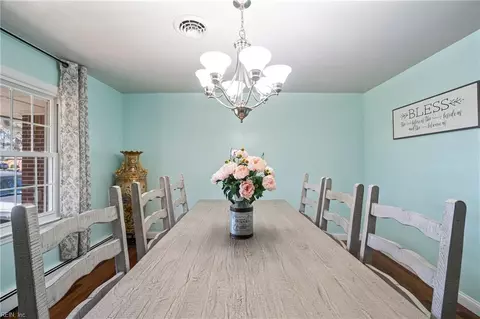 Dining - 115 Ashley Rd, Chesapeake, VA 23322 photo 2 of 2
