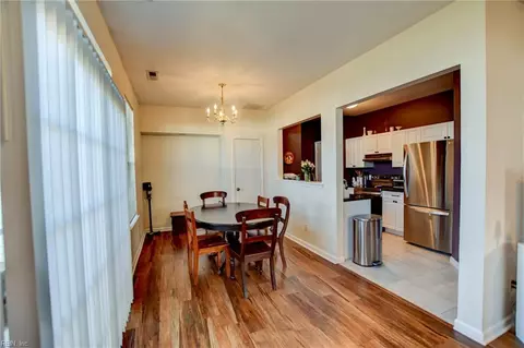 Dining - 1408 Shortleaf Ln, Chesapeake, VA 23320 photo 1 of 3