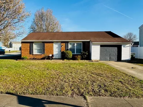 1312 Curtin Ct, Hampton, VA 23666