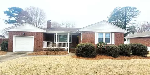 321 Saunders Dr, Portsmouth, VA 23701