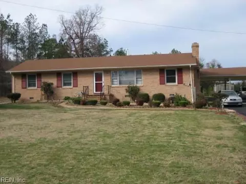 83 Radium Rd, Emporia, VA 23847