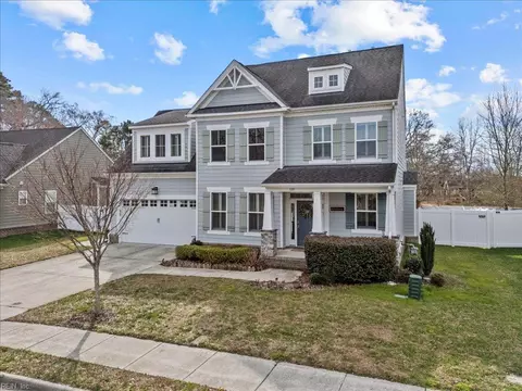 129 Bella Dr, Chesapeake, VA 23322