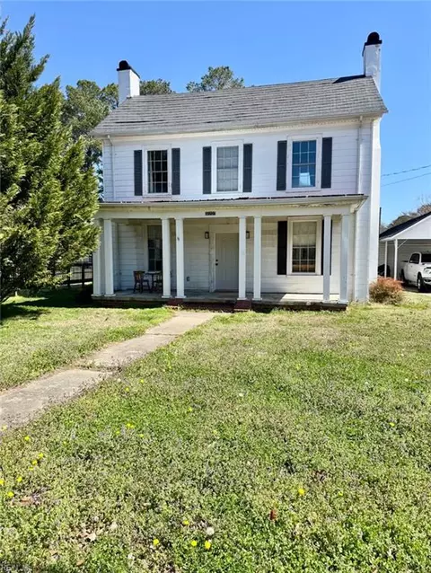 32207 S Main St, Boykins, VA 23827