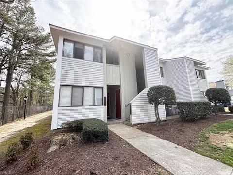 520 Pheasant Rn Run, Virginia Beach, VA 23452