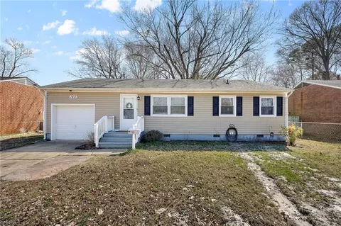 144 Glenwood Rd, Hampton, VA 23669