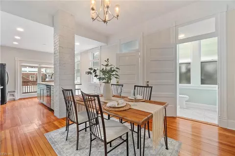 531 Hampton Pl, Portsmouth, VA 23704
