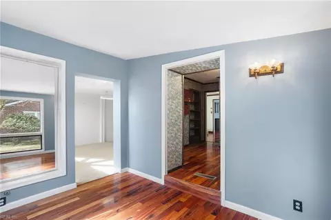 5902 Appleton Dr, Norfolk, VA 23502 photo 7