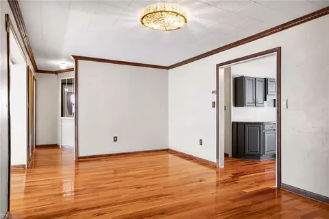 5902 Appleton Dr, Norfolk, VA 23502 photo 14