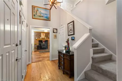 Entry Way - 3 Timothy Dell, Hampton, VA 23669 photo 2 of 4